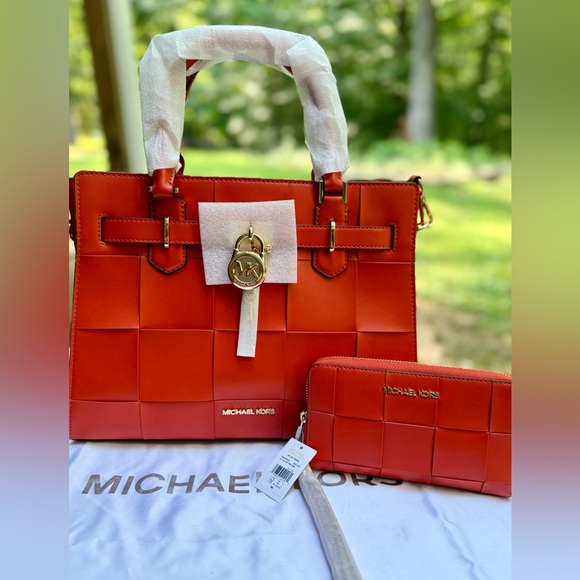 Michael Kors Bold Orange Satchel and Wallet Set - Picture 1 of 14